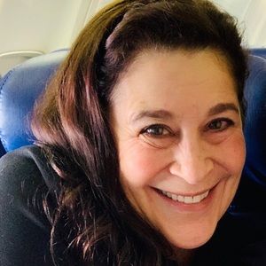 Meet your Posher, Lisa